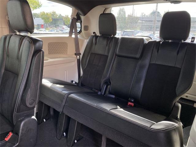 2019 Dodge Grand Caravan Sxt For