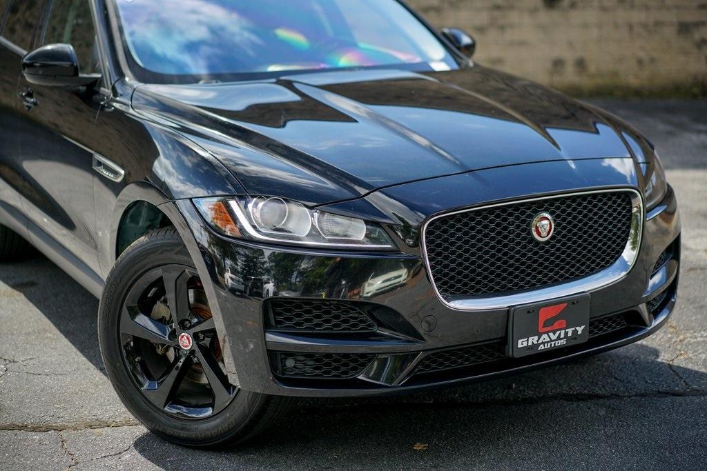 Used 2017 Jaguar F-PACE 20d Premium for sale $39,491 at Gravity Autos Roswell in Roswell GA 30076 6