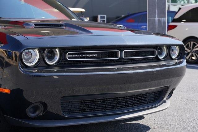 Used 2019 Dodge Challenger SXT for sale Sold at Gravity Autos Roswell in Roswell GA 30076 9