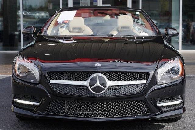 Used 2016 Mercedes-Benz SL-Class SL 400 Roadster for sale Sold at Gravity Autos Roswell in Roswell GA 30076 8