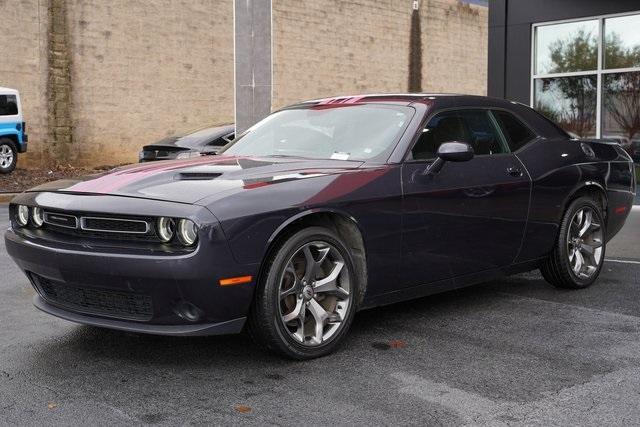 Used 2017 Dodge Challenger SXT for sale Sold at Gravity Autos Roswell in Roswell GA 30076 5