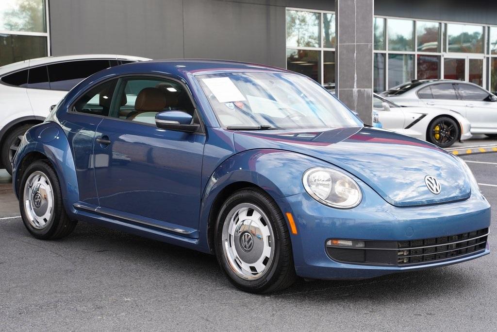 Used 2016 Volkswagen Beetle 1.8T Classic for sale Sold at Gravity Autos Roswell in Roswell GA 30076 6