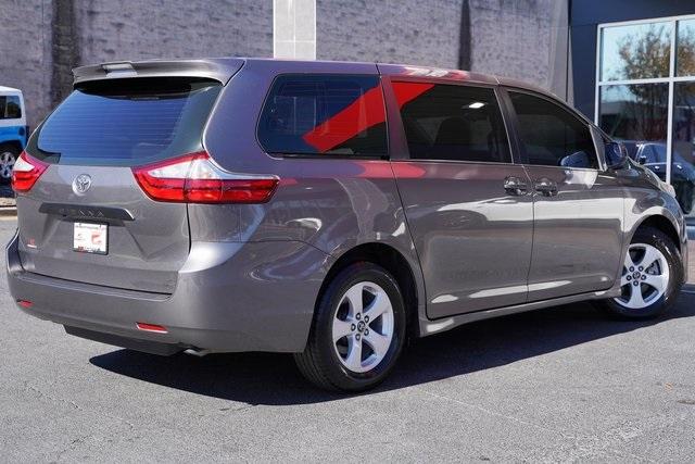 Used 2018 Toyota Sienna L for sale Sold at Gravity Autos Roswell in Roswell GA 30076 12