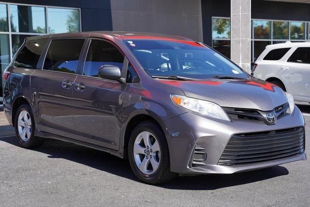 Used 2018 Toyota Sienna L for sale Sold at Gravity Autos Roswell in Roswell GA 30076 7
