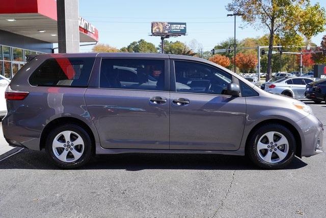 Used 2018 Toyota Sienna L for sale Sold at Gravity Autos Roswell in Roswell GA 30076 8