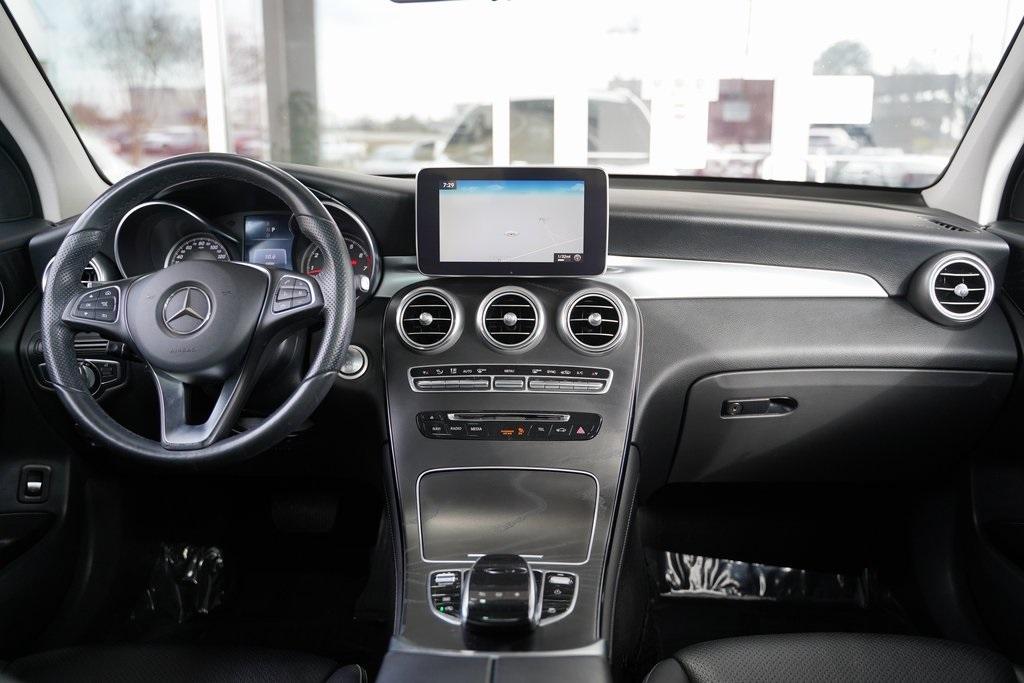 Used 2016 Mercedes-Benz GLC GLC 300 for sale $31,993 at Gravity Autos Roswell in Roswell GA 30076 14