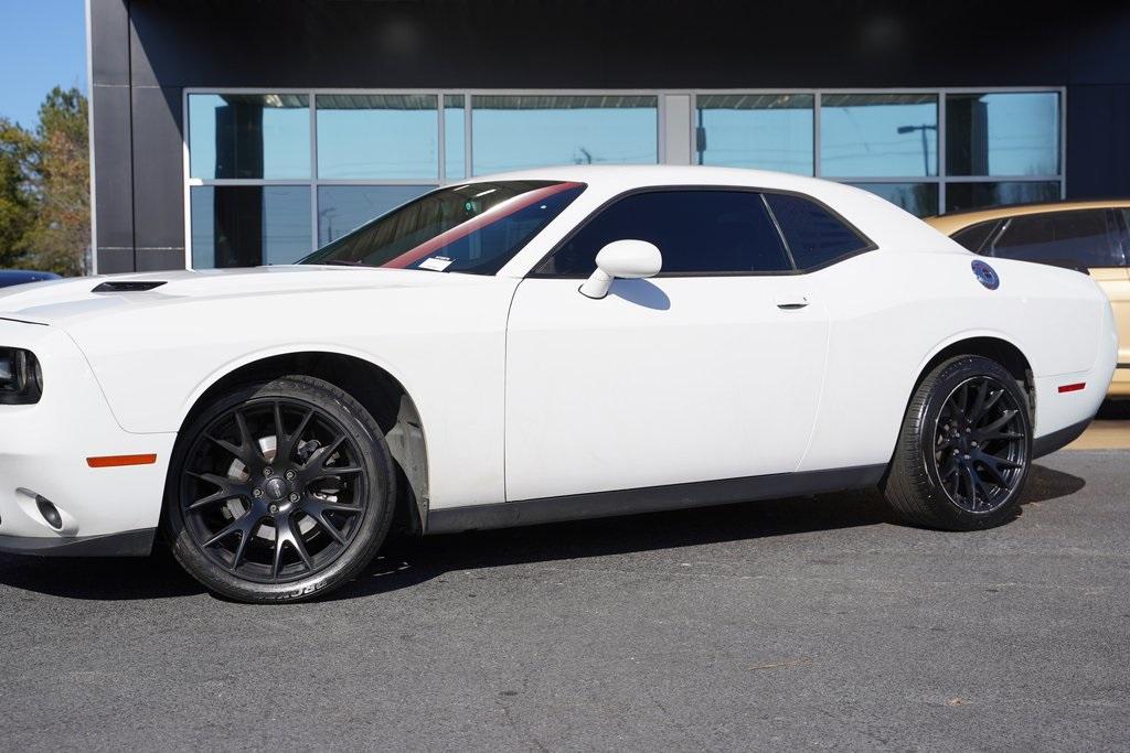 Used 2015 Dodge Challenger SXT for sale Sold at Gravity Autos Roswell in Roswell GA 30076 2