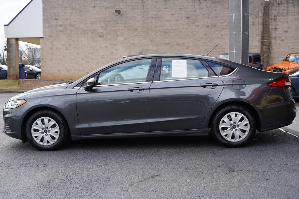 Used 2019 Ford Fusion S for sale Sold at Gravity Autos Roswell in Roswell GA 30076 3