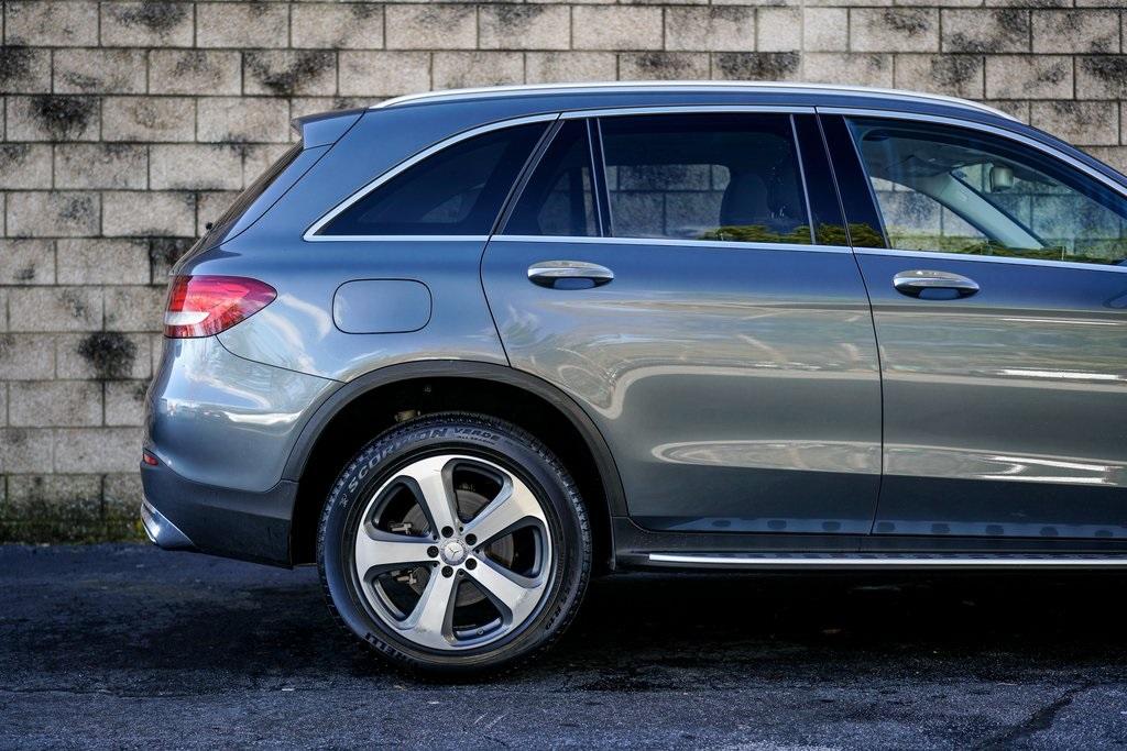 Used 2017 Mercedes-Benz GLC GLC 300 for sale $29,992 at Gravity Autos Roswell in Roswell GA 30076 14