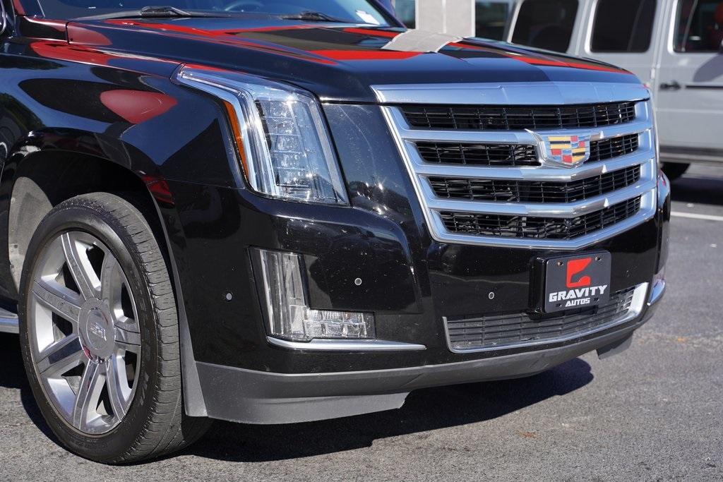 Used 2018 Cadillac Escalade Luxury for sale Sold at Gravity Autos Roswell in Roswell GA 30076 8