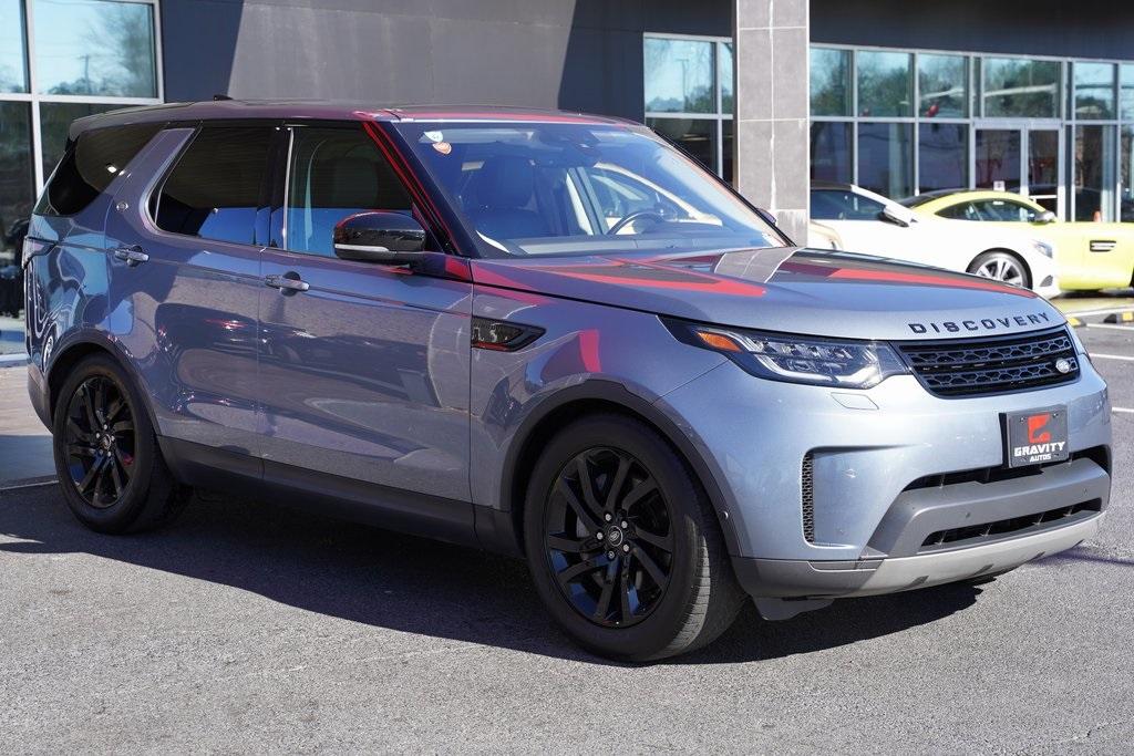 Used 2018 Land Rover Discovery SE for sale $49,493 at Gravity Autos Roswell in Roswell GA 30076 6