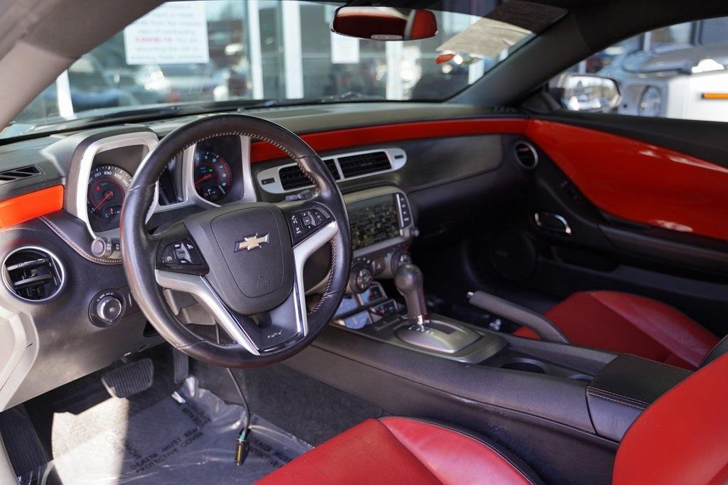 Used 2015 Chevrolet Camaro SS for sale Sold at Gravity Autos Roswell in Roswell GA 30076 14