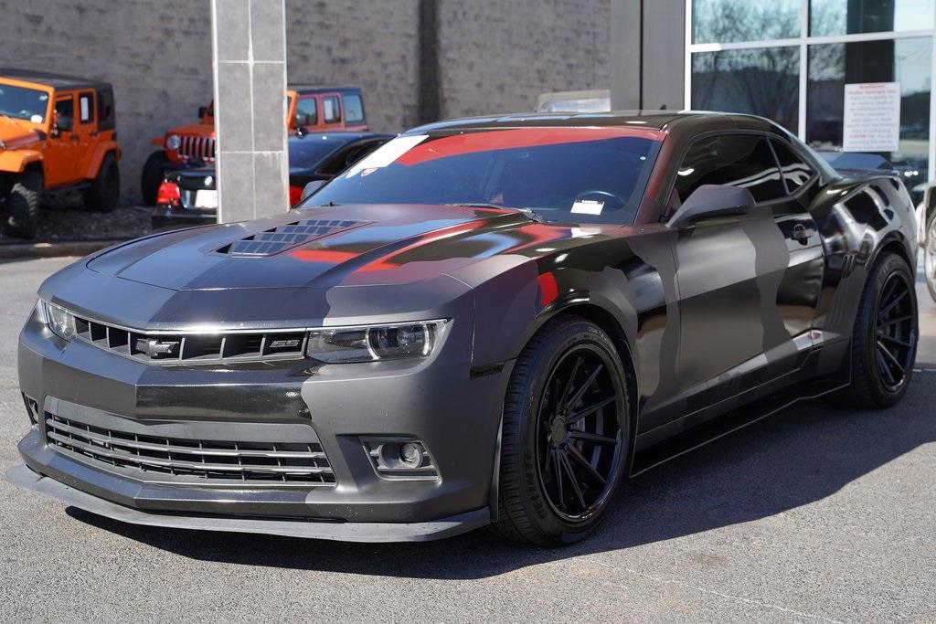 Used 2015 Chevrolet Camaro SS for sale Sold at Gravity Autos Roswell in Roswell GA 30076 4