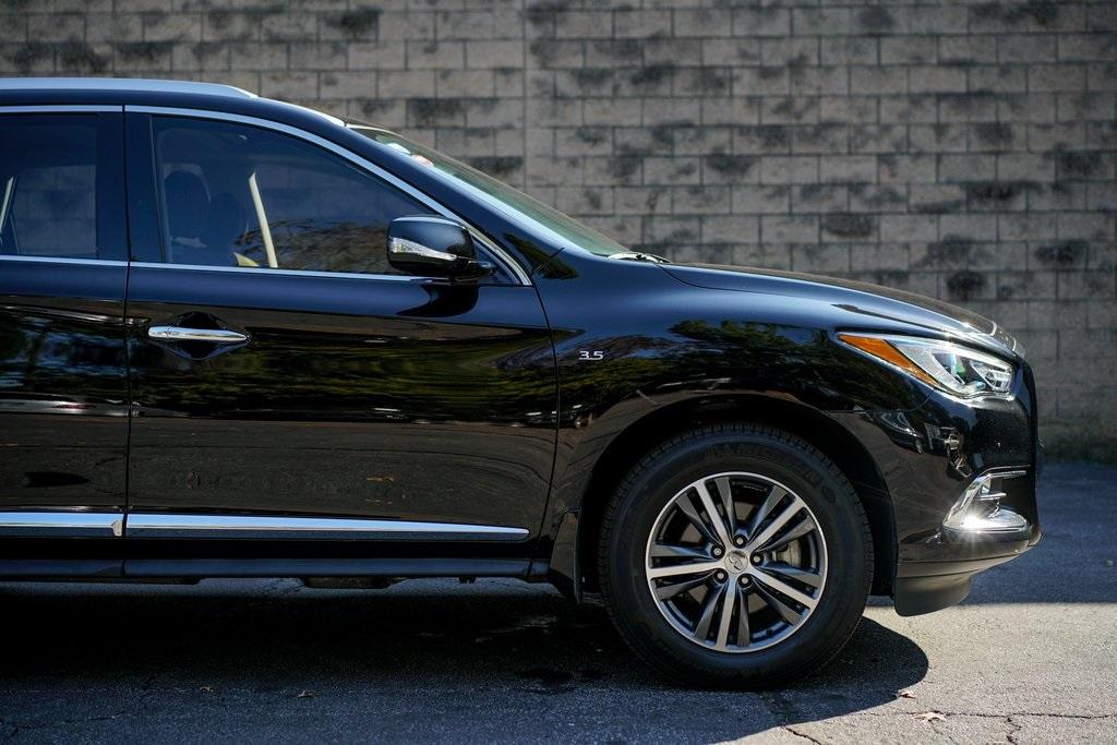 Used 2020 INFINITI QX60 LUXE for sale $41,991 at Gravity Autos Roswell in Roswell GA 30076 15