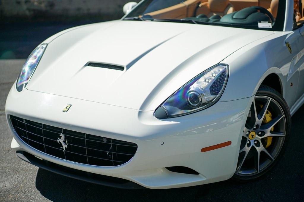 Used 2014 Ferrari California Base for sale $137,991 at Gravity Autos Roswell in Roswell GA 30076 3