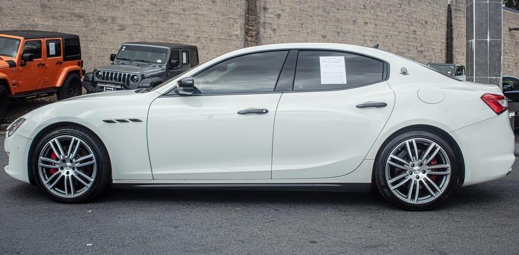 Used 2019 Maserati Ghibli S for sale $46,991 at Gravity Autos Roswell in Roswell GA 30076 3