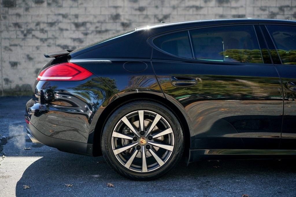 Used 2015 Porsche Panamera 2 for sale $42,992 at Gravity Autos Roswell in Roswell GA 30076 14