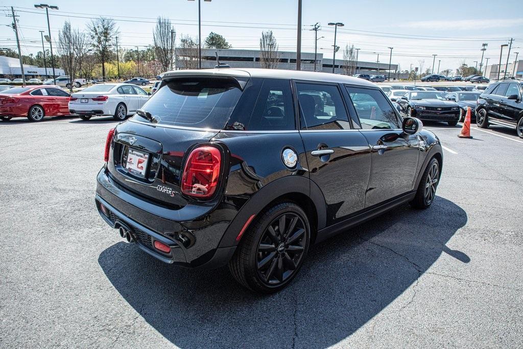 Used 2019 MINI Cooper S for sale $30,991 at Gravity Autos Roswell in Roswell GA 30076 9