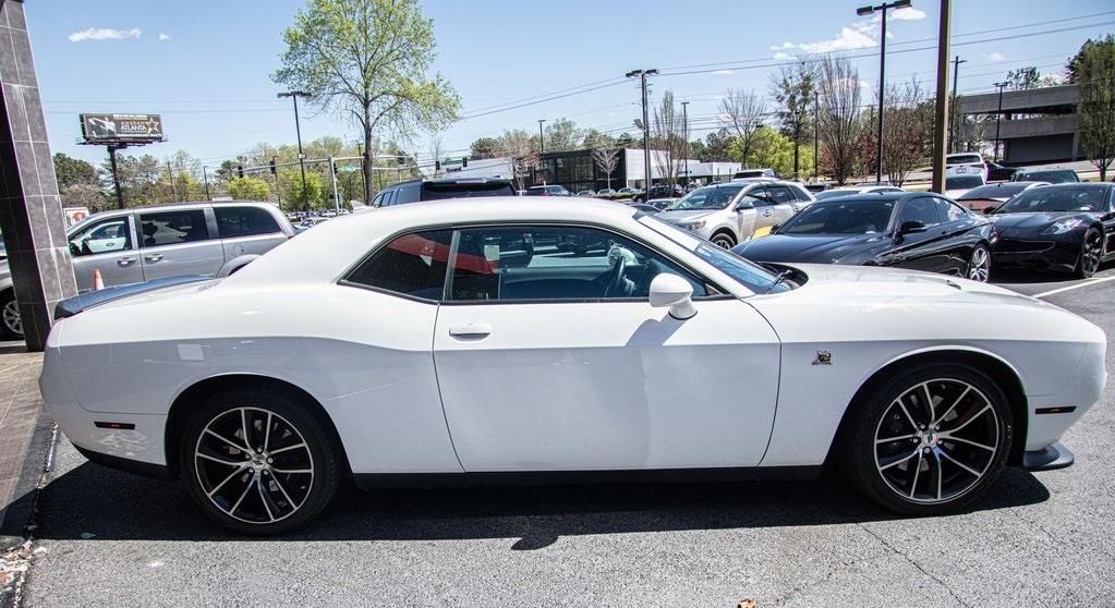 Used 2018 Dodge Challenger R/T Scat Pack for sale Sold at Gravity Autos Roswell in Roswell GA 30076 10