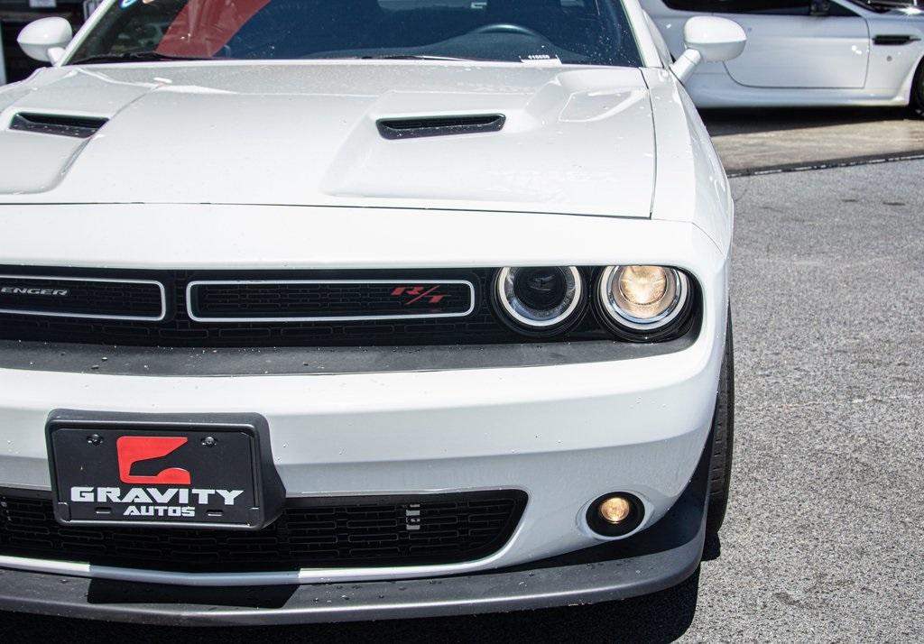 Used 2018 Dodge Challenger R/T Scat Pack for sale Sold at Gravity Autos Roswell in Roswell GA 30076 3