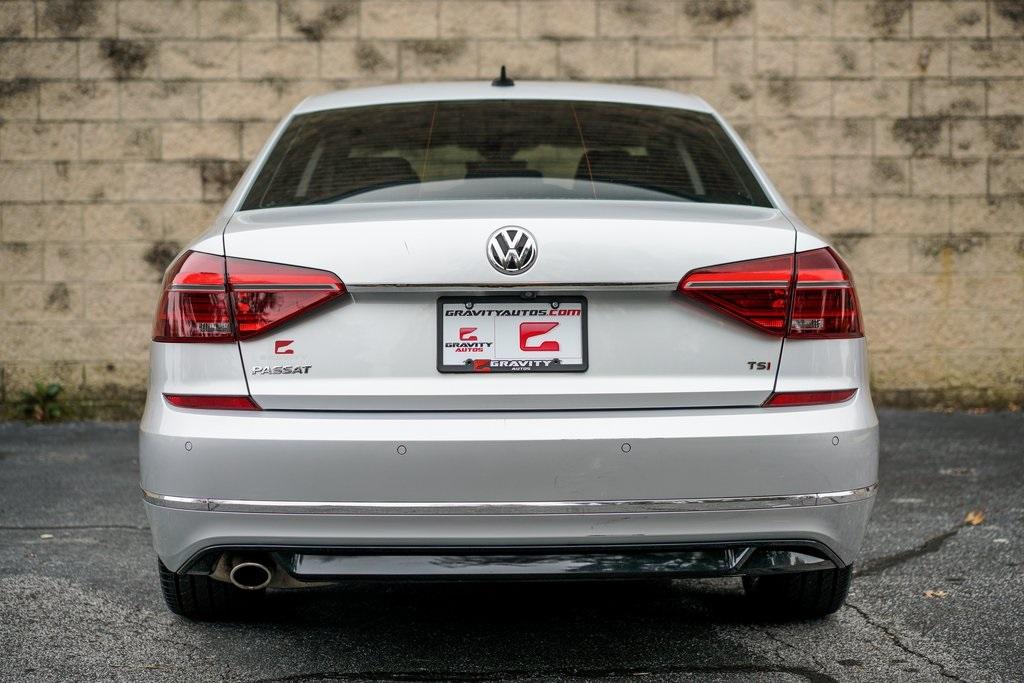 Used 2019 Volkswagen Passat 2.0T SE R-Line for sale $29,993 at Gravity Autos Roswell in Roswell GA 30076 12