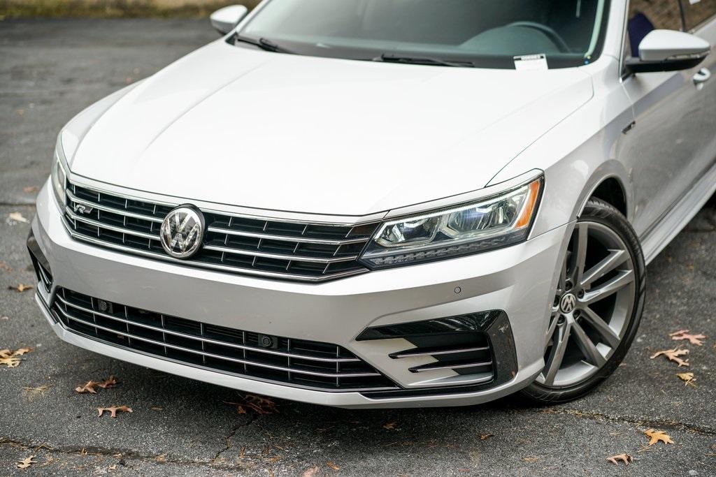 Used 2019 Volkswagen Passat 2.0T SE R-Line for sale Sold at Gravity Autos Roswell in Roswell GA 30076 2