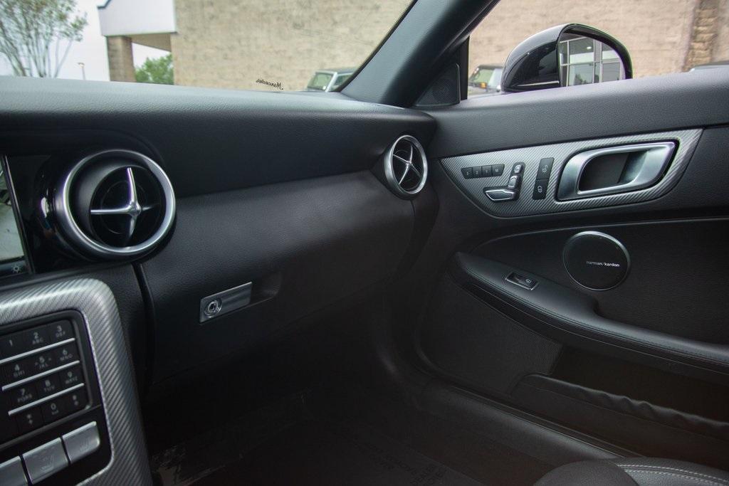 Used 2017 Mercedes-Benz SLC SLC 300 for sale $35,991 at Gravity Autos Roswell in Roswell GA 30076 25