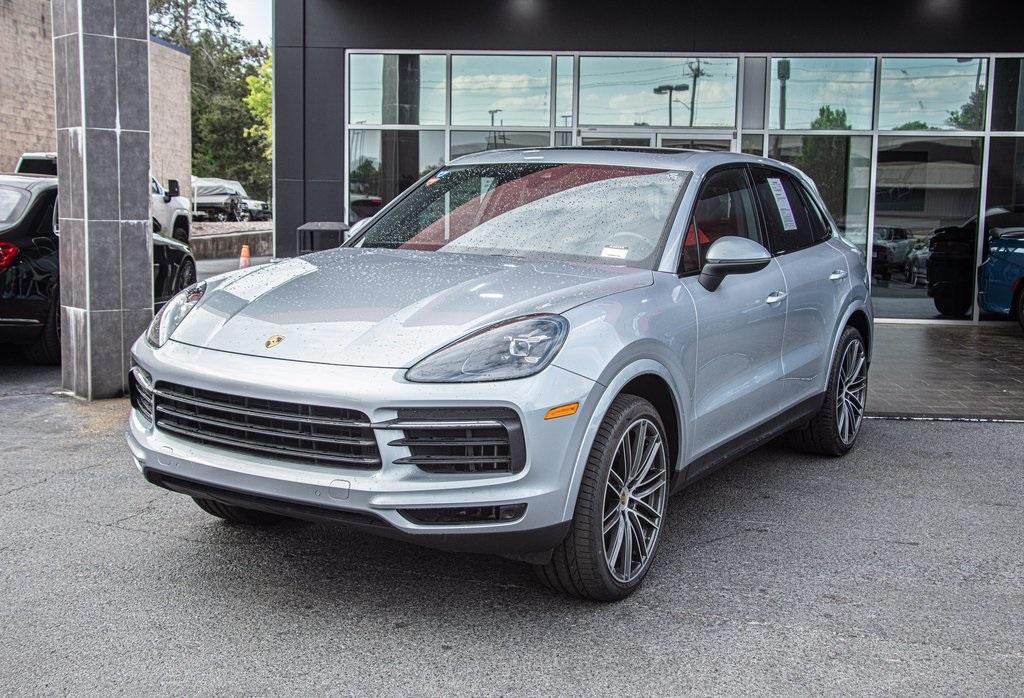 Used 2020 Porsche Cayenne Base for sale $82,991 at Gravity Autos Roswell in Roswell GA 30076 3