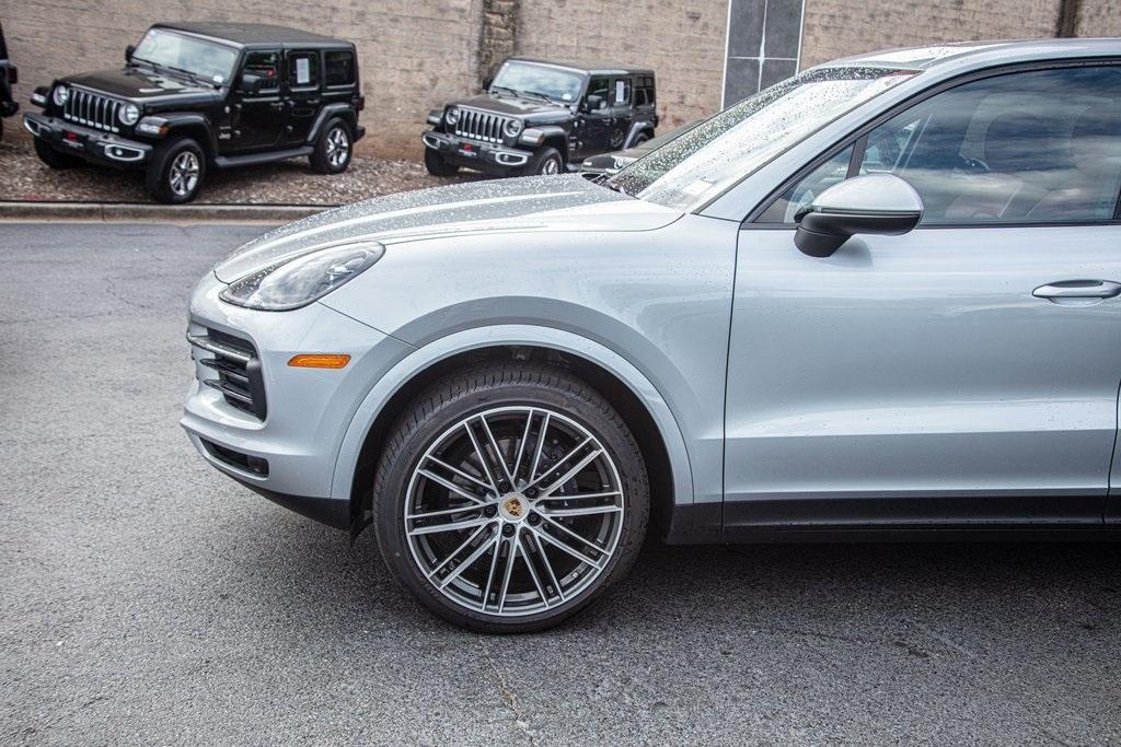 Used 2020 Porsche Cayenne Base for sale $82,991 at Gravity Autos Roswell in Roswell GA 30076 4