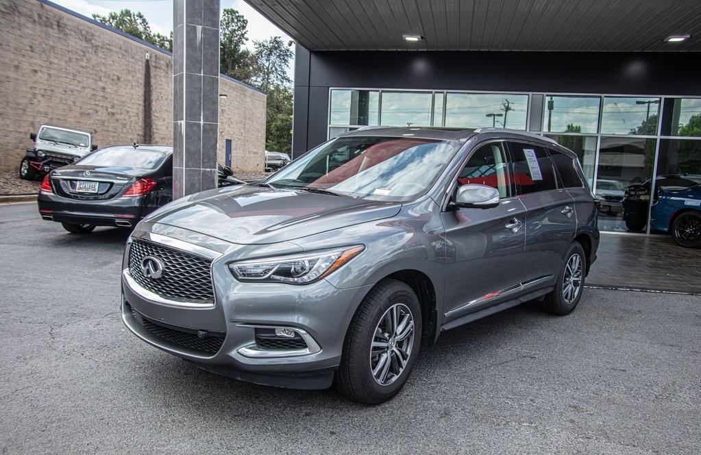 Used 2018 INFINITI QX60 Base for sale $34,491 at Gravity Autos Roswell in Roswell GA 30076 3