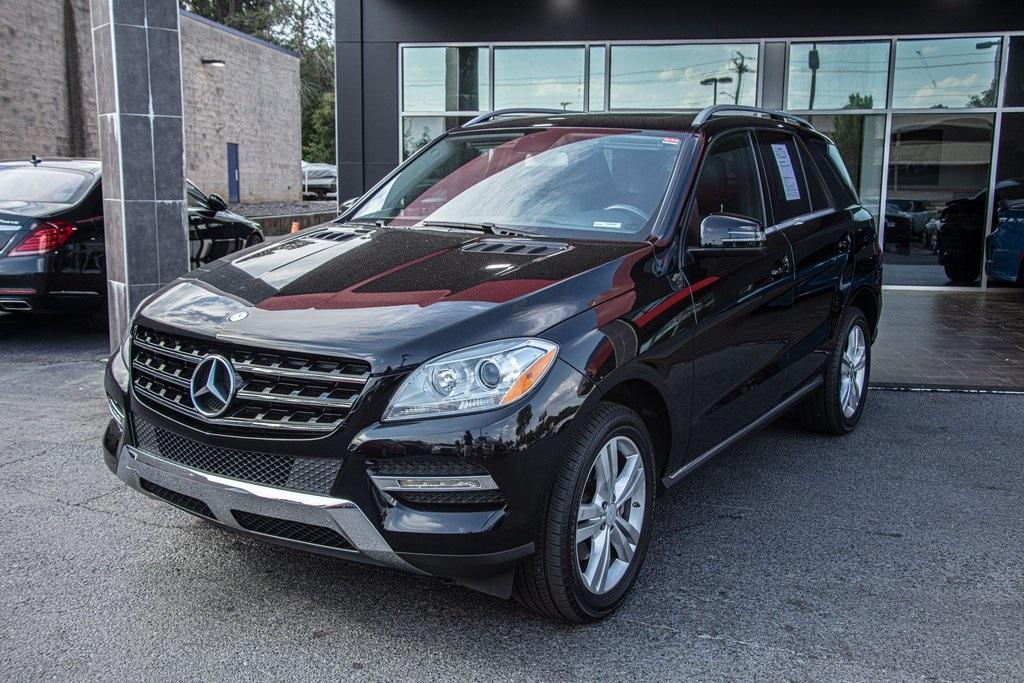 Used 2013 Mercedes-Benz M-Class ML 350 for sale Sold at Gravity Autos Roswell in Roswell GA 30076 3