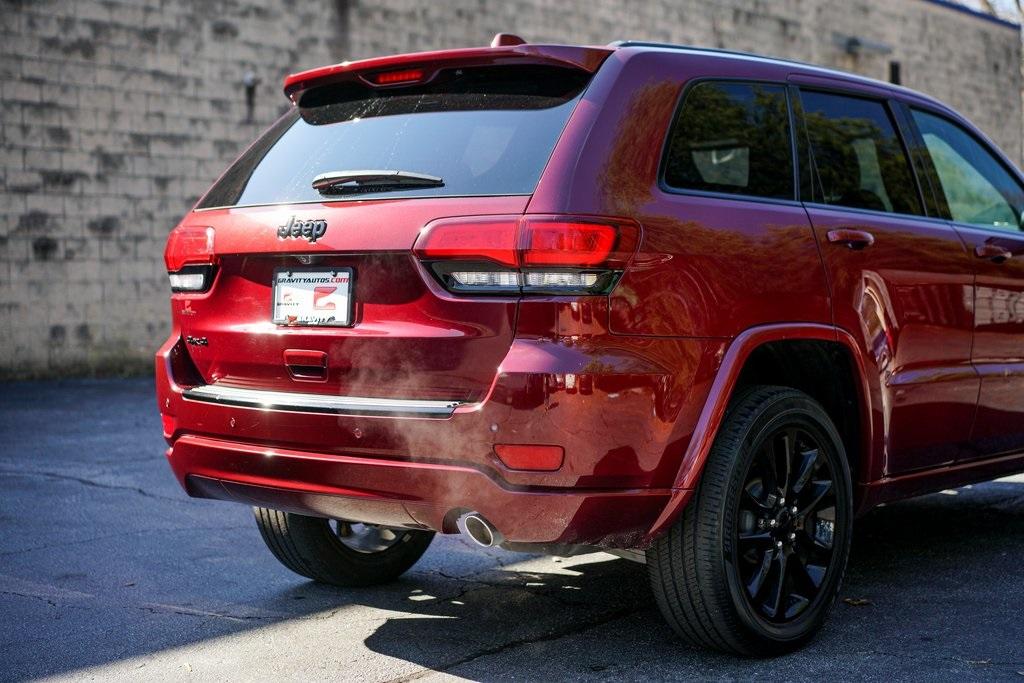 Used 2018 Jeep Grand Cherokee Altitude for sale $39,490 at Gravity Autos Roswell in Roswell GA 30076 13