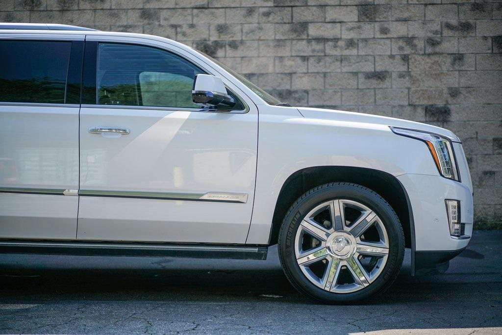 Used 2019 Cadillac Escalade ESV Premium for sale Sold at Gravity Autos Roswell in Roswell GA 30076 13