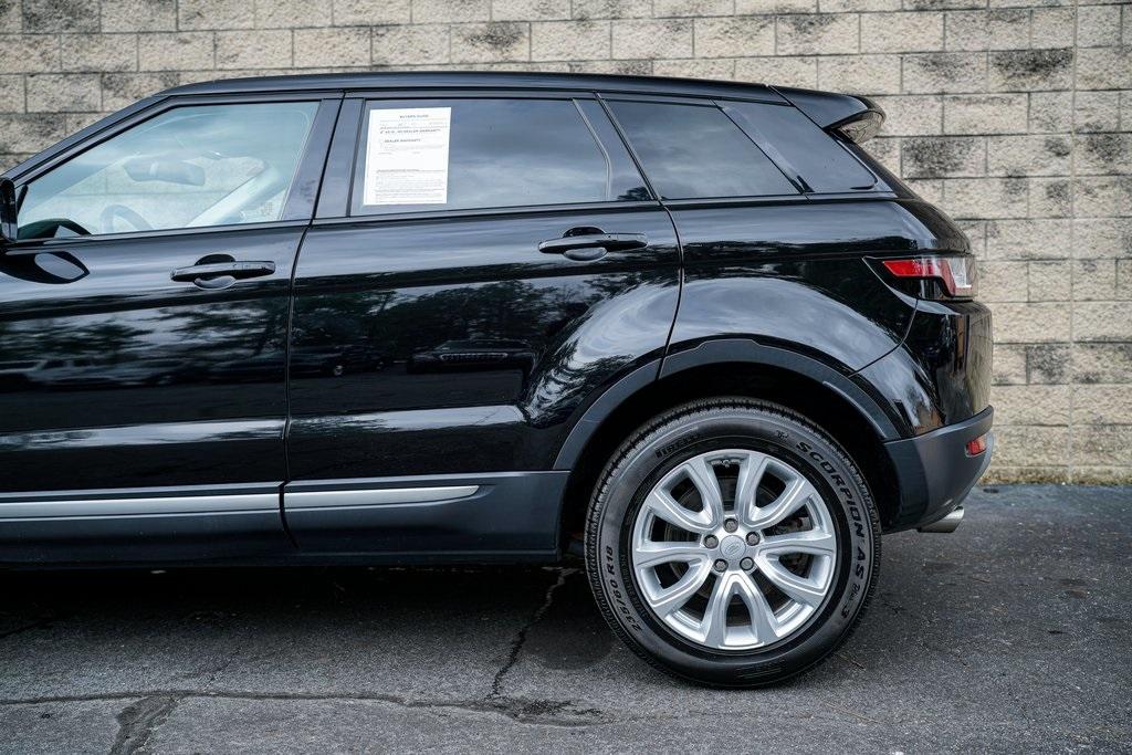 Used 2018 Land Rover Range Rover Evoque SE for sale $36,494 at Gravity Autos Roswell in Roswell GA 30076 10
