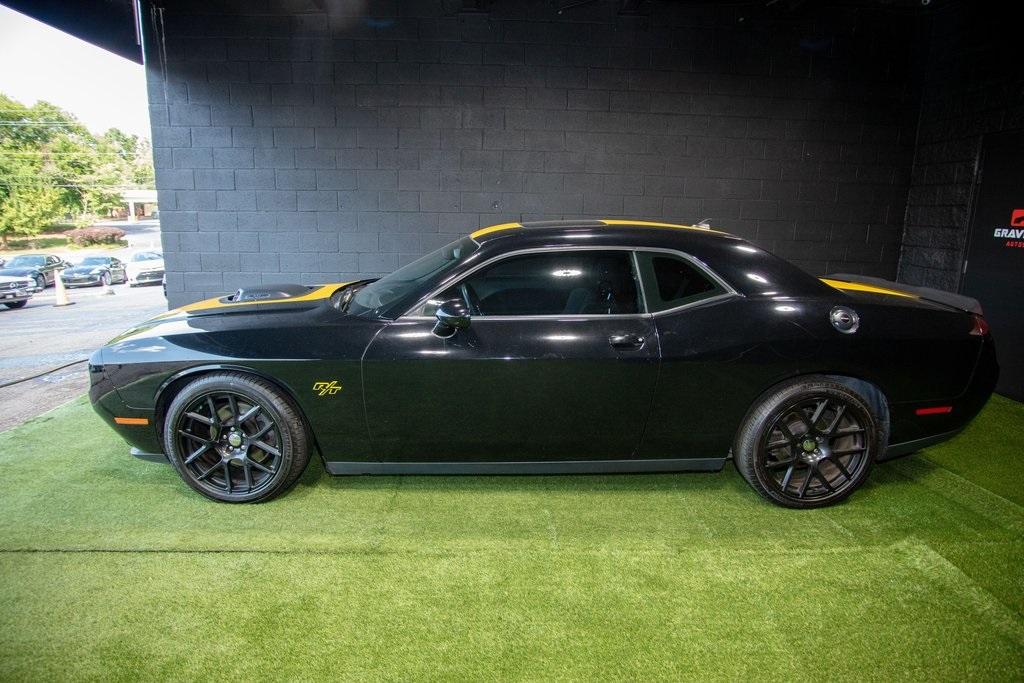 Used 2015 Dodge Challenger R/T Shaker for sale $31,992 at Gravity Autos Roswell in Roswell GA 30076 2