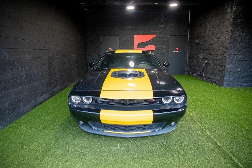 Used 2015 Dodge Challenger R/T Shaker for sale $31,992 at Gravity Autos Roswell in Roswell GA 30076 9