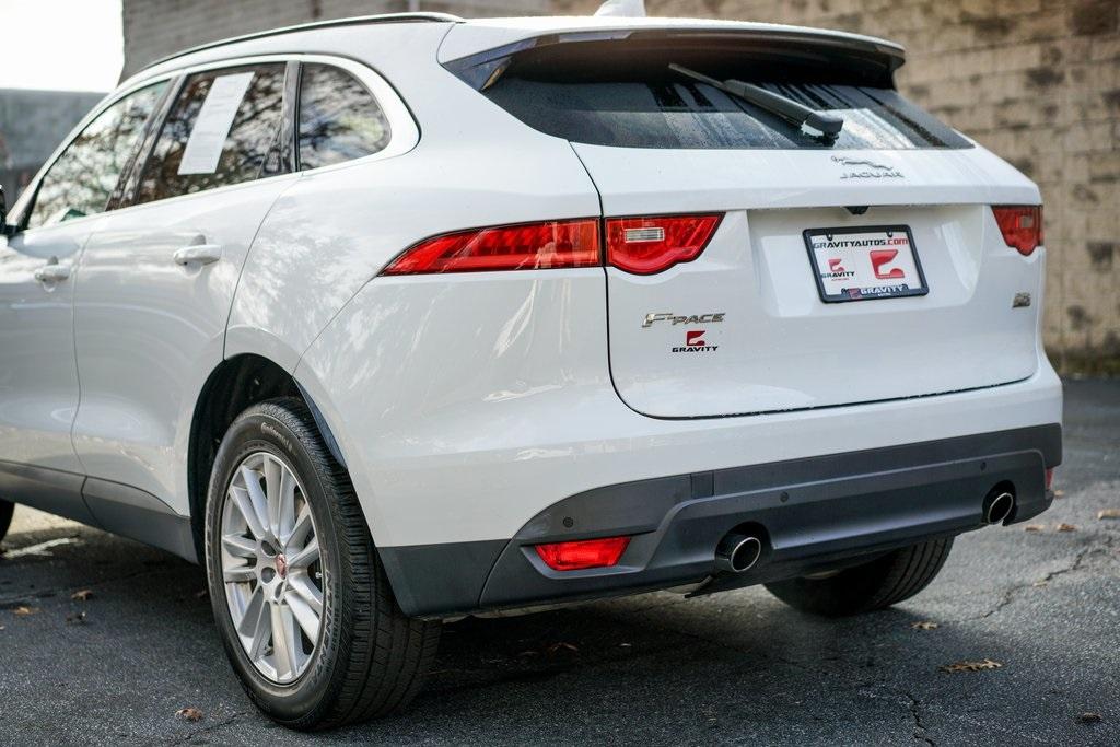 Used 2019 Jaguar F-PACE 25t Prestige for sale $45,492 at Gravity Autos Roswell in Roswell GA 30076 11