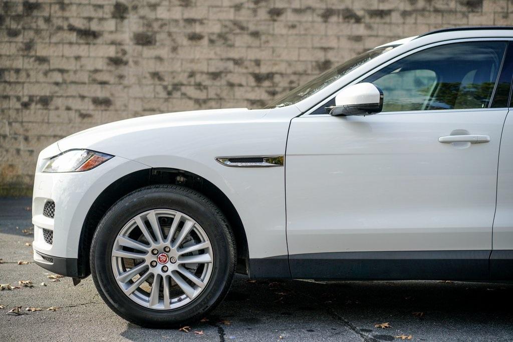 Used 2019 Jaguar F-PACE 25t Prestige for sale $46,997 at Gravity Autos Roswell in Roswell GA 30076 9