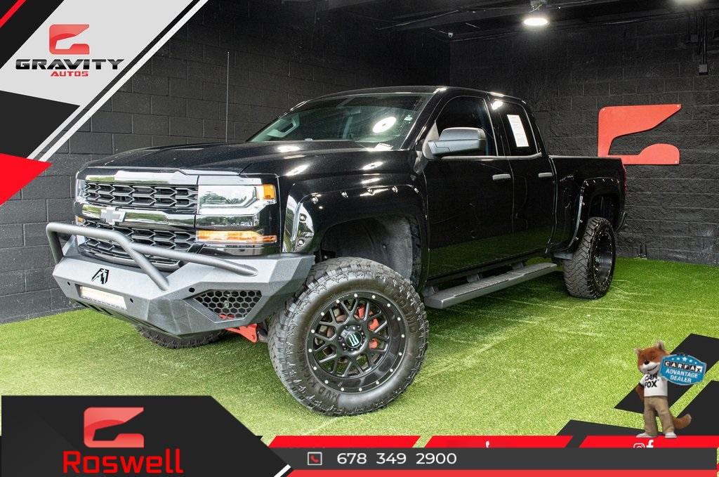 Used 2017 Chevrolet Silverado 1500 Custom for sale $36,992 at Gravity Autos Roswell in Roswell GA 30076 1