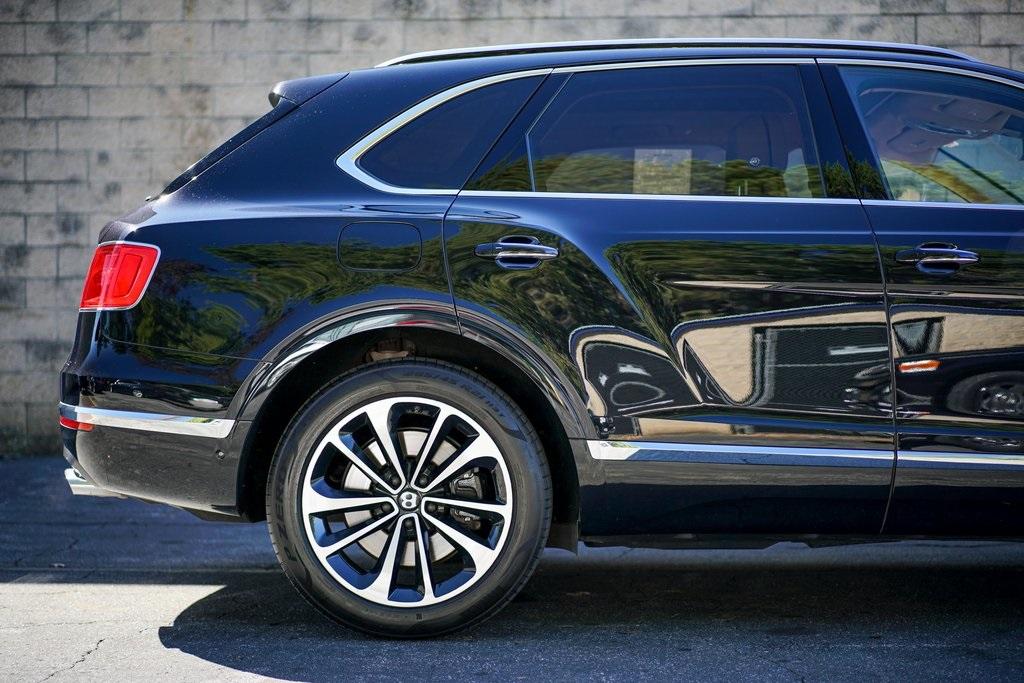Used 2017 Bentley Bentayga W12 for sale $120,991 at Gravity Autos Roswell in Roswell GA 30076 14