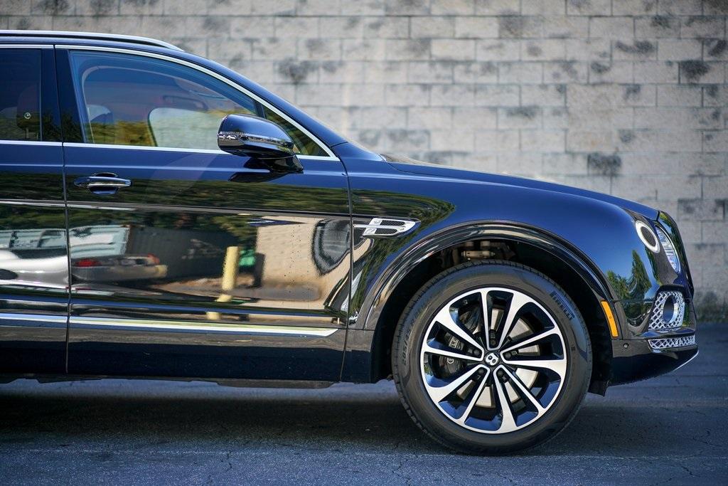 Used 2017 Bentley Bentayga W12 for sale $133,991 at Gravity Autos Roswell in Roswell GA 30076 15