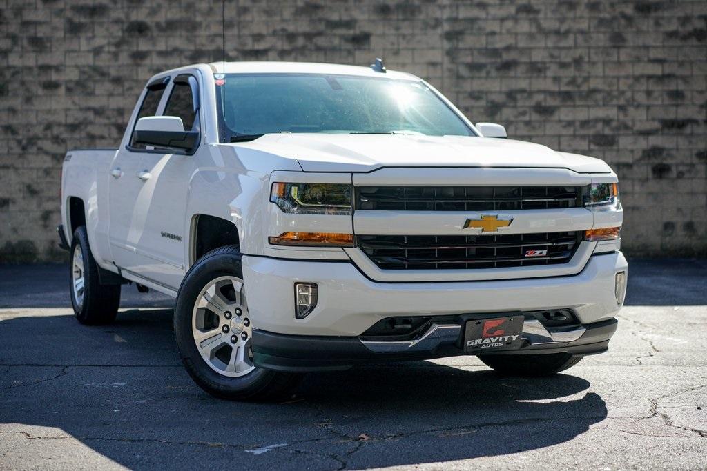 Used 2017 Chevrolet Silverado 1500 LT for sale $34,497 at Gravity Autos Roswell in Roswell GA 30076 7