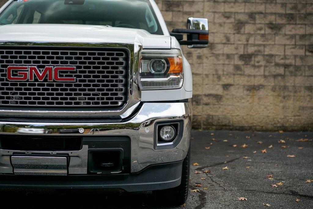 Used 2016 GMC Sierra 2500HD Denali for sale Sold at Gravity Autos Roswell in Roswell GA 30076 3