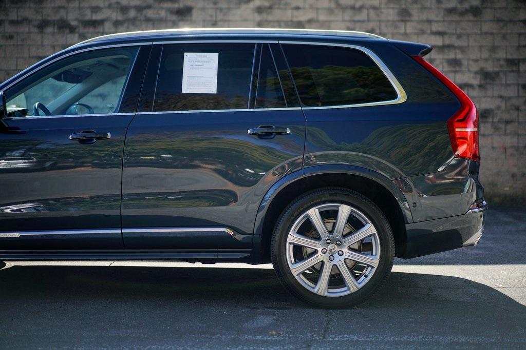 Used 2019 Volvo XC90 T6 Inscription for sale $42,991 at Gravity Autos Roswell in Roswell GA 30076 10