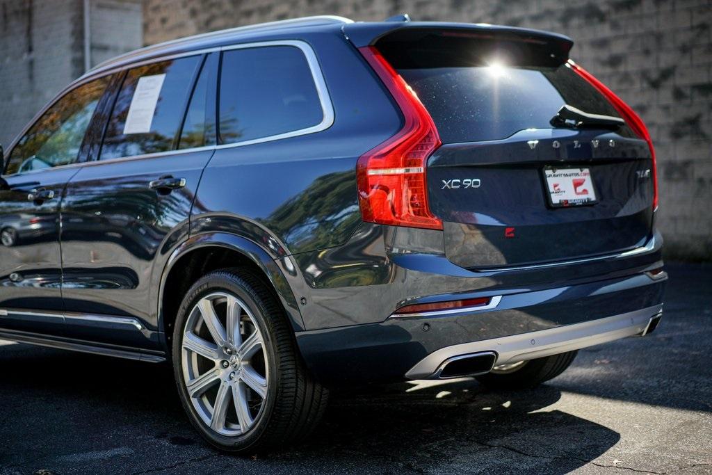 Used 2019 Volvo XC90 T6 Inscription for sale $42,991 at Gravity Autos Roswell in Roswell GA 30076 11