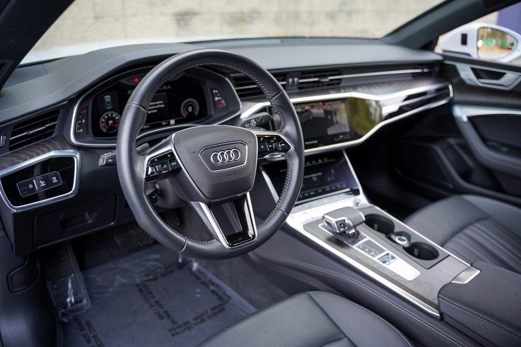 Used 2019 Audi A7 3.0T Premium Plus for sale $57,991 at Gravity Autos Roswell in Roswell GA 30076 17