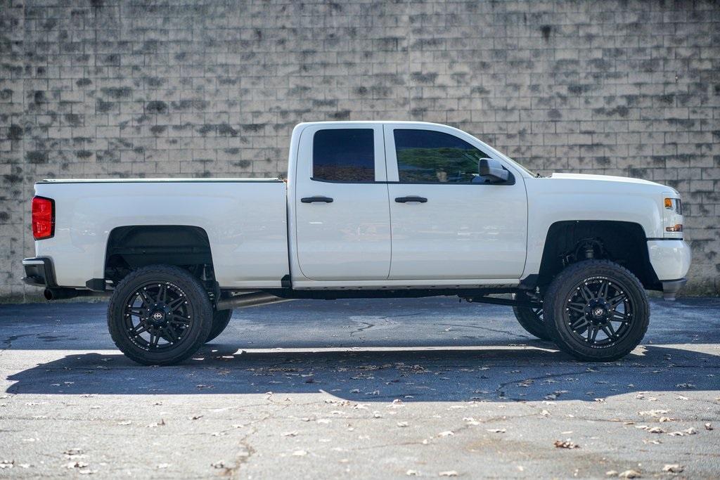 Used 2018 Chevrolet Silverado 1500 Custom for sale $35,492 at Gravity Autos Roswell in Roswell GA 30076 15