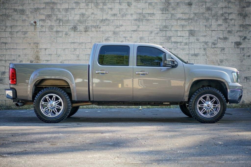 Used 2013 GMC Sierra 1500 SLE for sale $21,992 at Gravity Autos Roswell in Roswell GA 30076 11