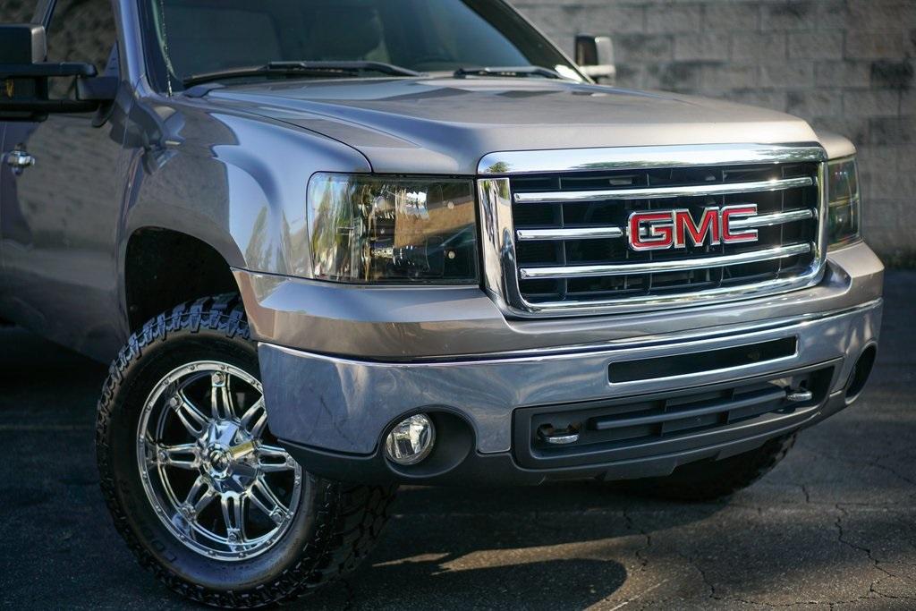 Used 2013 GMC Sierra 1500 SLE for sale $21,992 at Gravity Autos Roswell in Roswell GA 30076 6