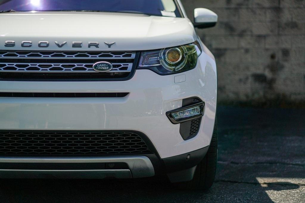 Used 2019 Land Rover Discovery Sport HSE for sale Sold at Gravity Autos Roswell in Roswell GA 30076 3
